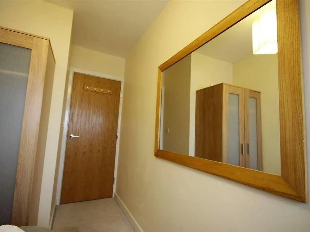 Tradewinds Apartments Kingston upon Hull 0*,